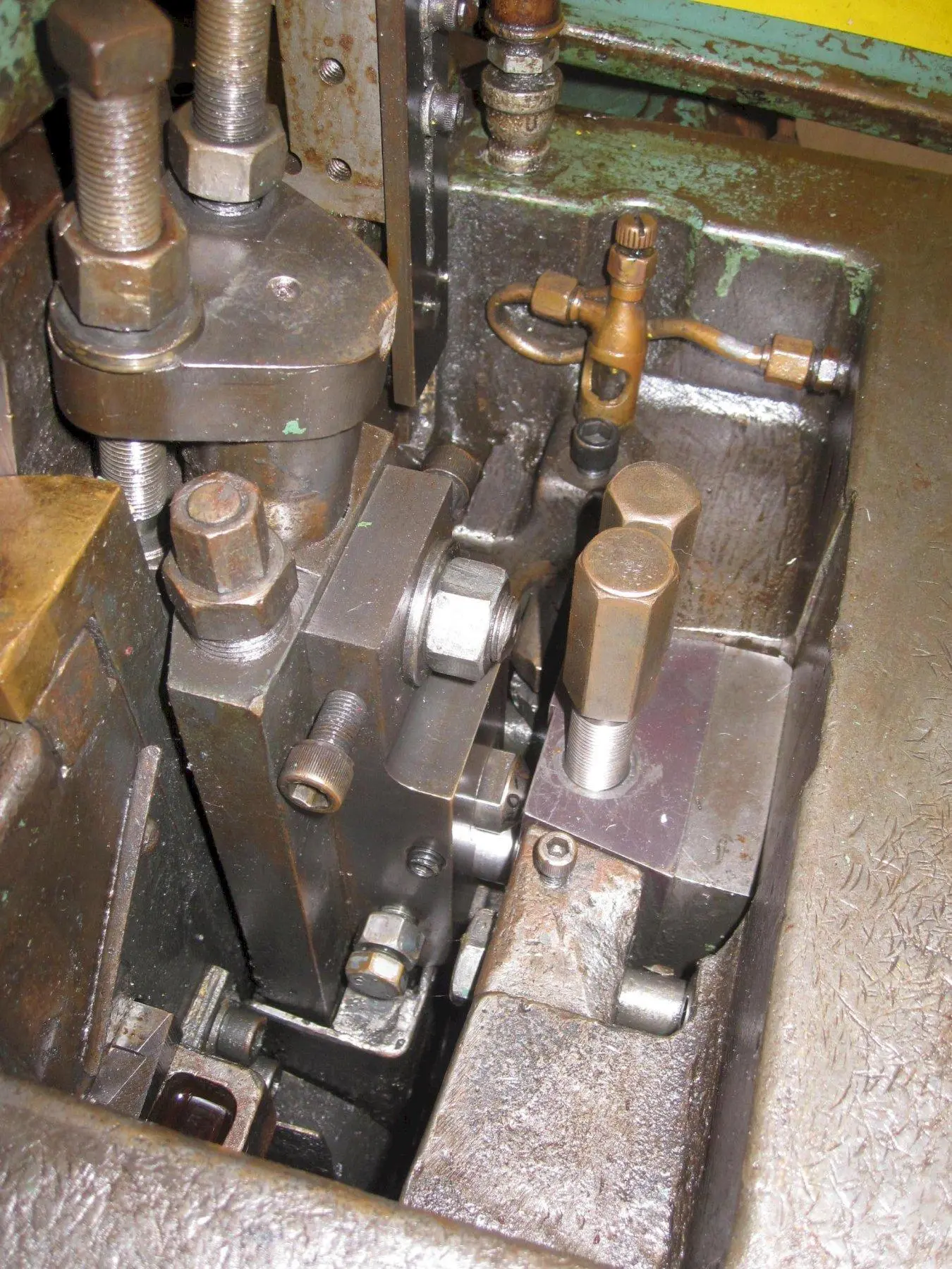 USED WATERBURY FARREL HIPRO