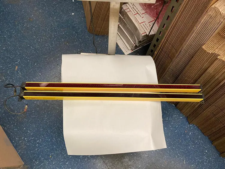 Used STI MS46SR-30-1045-Q1-R-NC-FP-SC1 Sensors | Surplus Asset Holdings #1227177