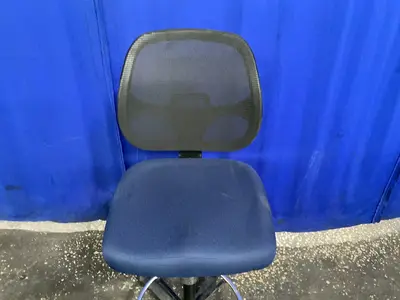Used GLOBAL INDUSTRIAL _UNKNOWN_ Office Equipment Ohio US | HGR 24 #1485377