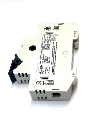 USED SIEMENS FUSE HOLDER 600V