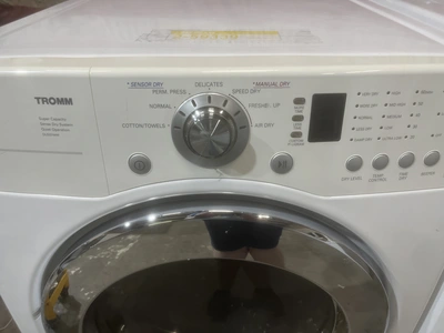 Used LG WASHER AND LG TROMM GAS DRYER FRONT LOAD Washers Michigan US | Miedema Asset Management Group #1344922