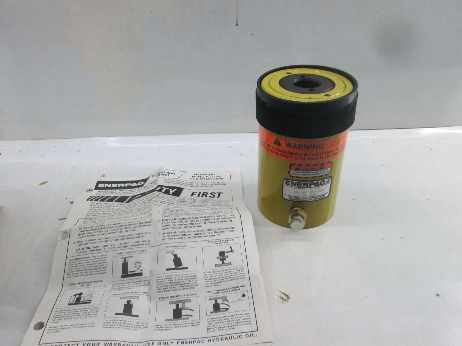 NEW ENERPAC RWH-202