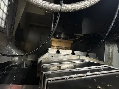 2004 MAZAK NEXUS VCN-410B Vertical Machining Centers | Machinery Network (6)