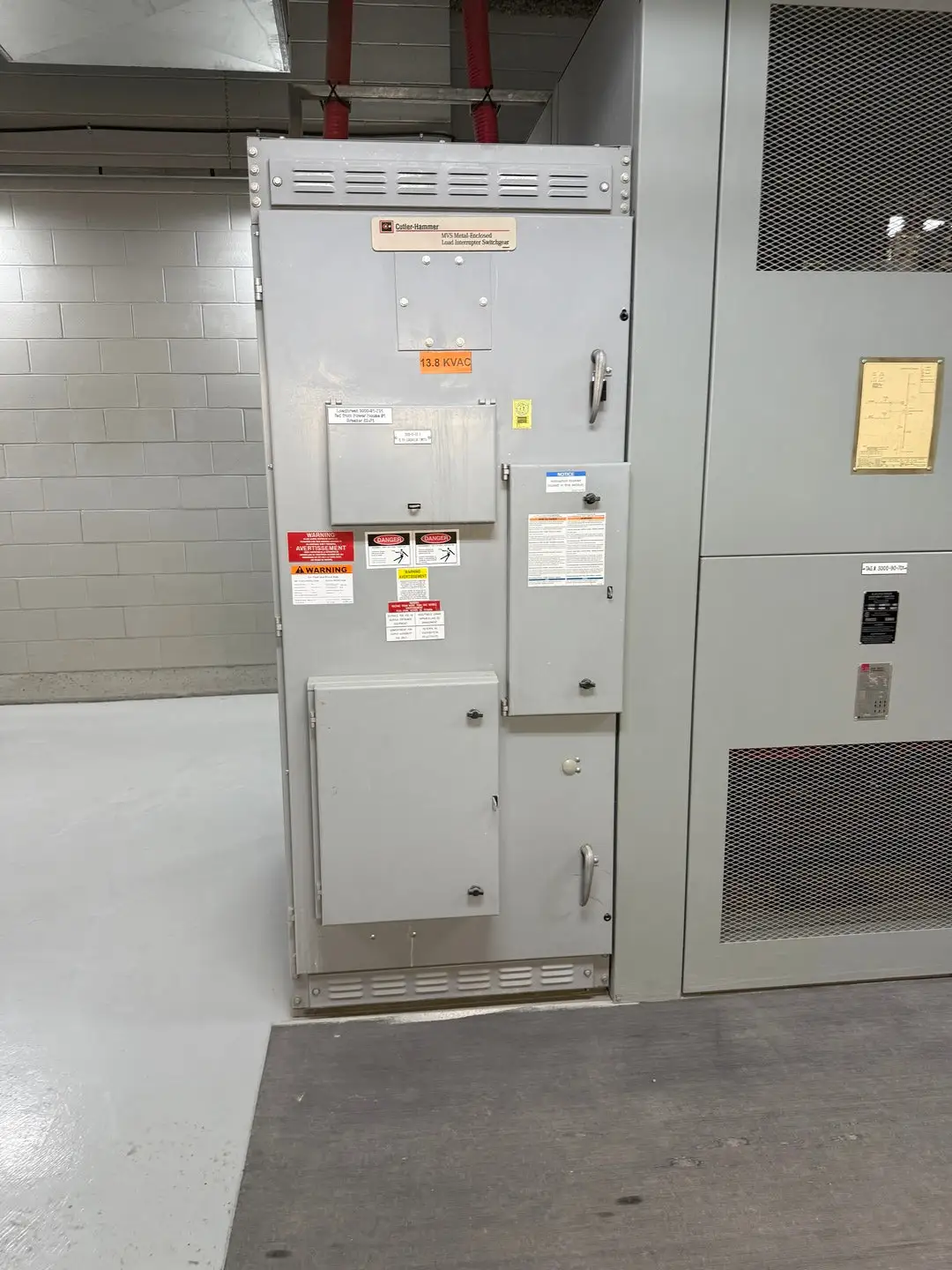 MVS 13.8kV Load Interrupter Switch