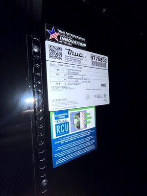 72-0368 True GDM-23FC-HC-TSL-01 Single Door Self Contained Cooler