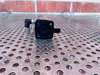 USED SED 190S-18-26-30-44-51/63 DIAPHRAGM VALVE  1.5" X .50"