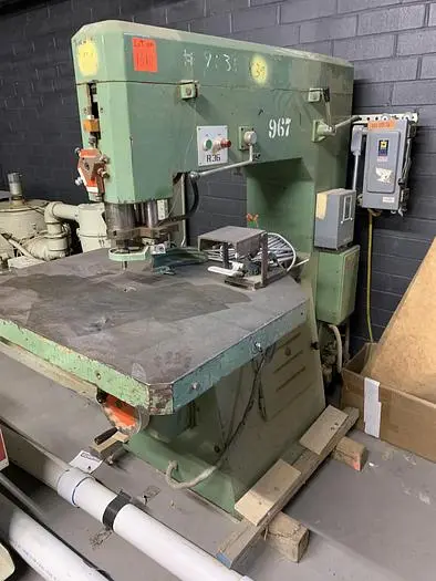 Used SCMI OR SIMILAR R36 FLOATING HEAD OVERARM ROUTER _UNKNOWN_ CNC Routers | Pruitt Machinery #716155