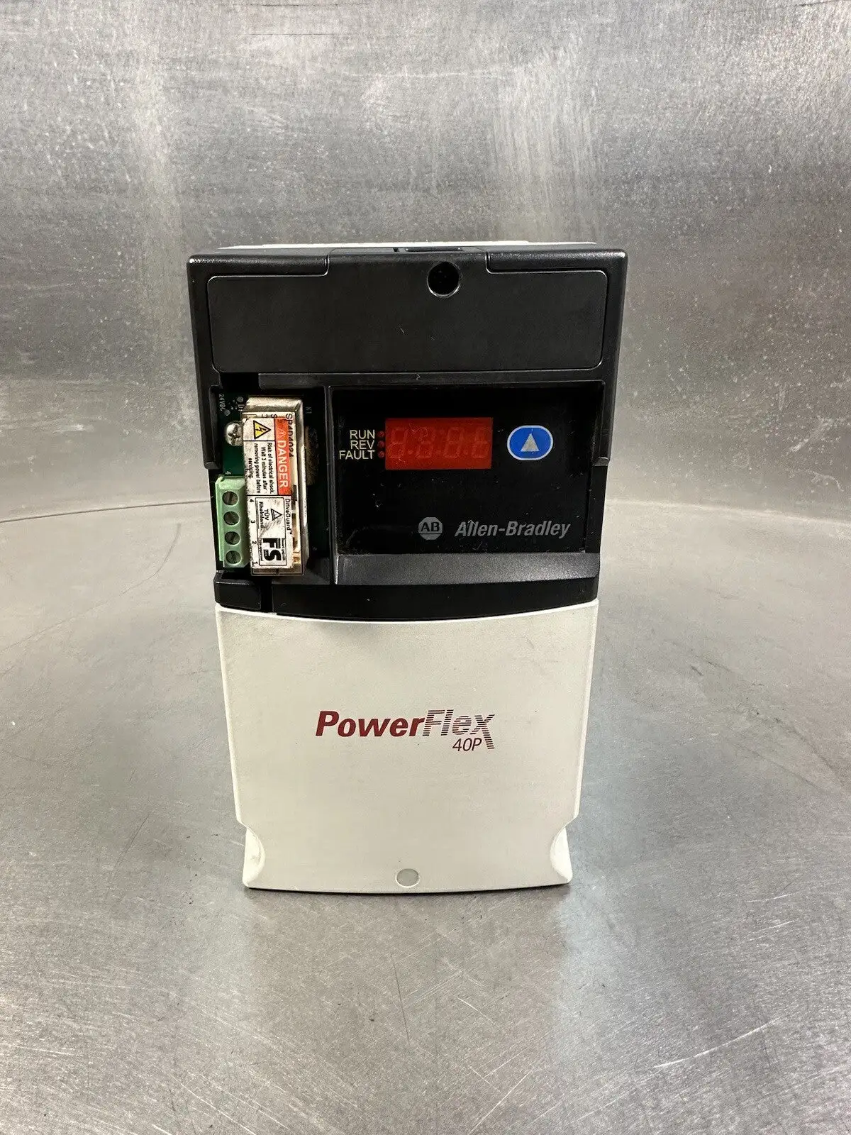 Allen Bradley 22d-D2P3N104 Ser A PowerFlex 40 - EACH (BIN 1.4.3)