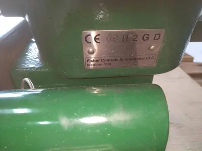 USED FISHER 2052