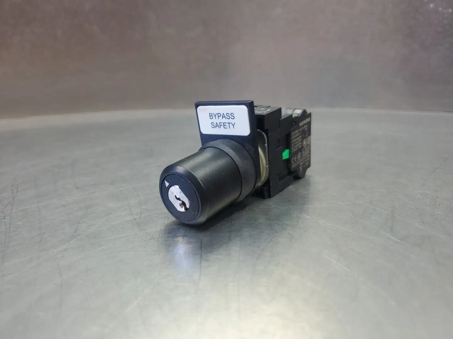 USED Siemens G/180425 | 3SU1400-1AA10-3BA0 | 3SU1400-1AA10-3CA0