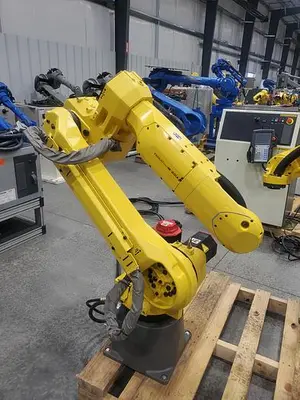 USED 2011 FANUC ARCMATE 120IC