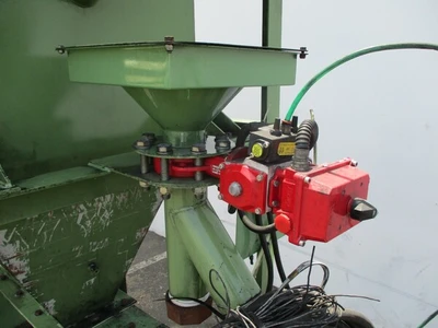 Tascol Industrial Hopper Feeder w/ Auger Feed - Vibration - Automatic Valves