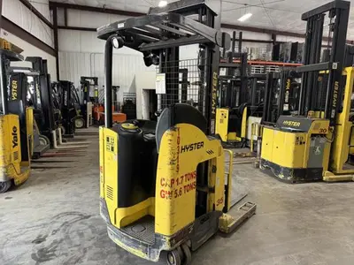 USED 2010 HYSTER N35ZR