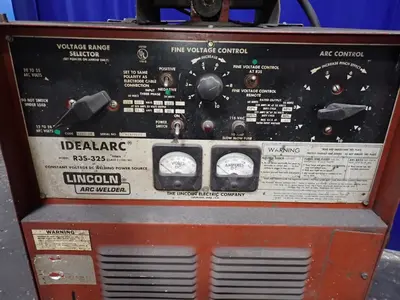 USED THE LINCOLN ELECTRIC COMPANY R3S325