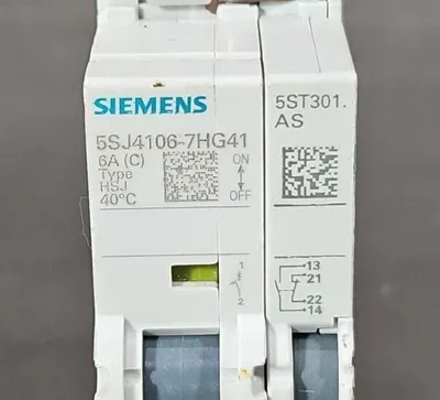 Siemens 5ST3010-0HG Auxiliary Circuit Switch. 4E-17