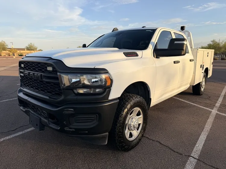 Used 2023 DODGE RAM 3500 TRADESMAN 4X4 CREW CAB Service & Utility Trucks Minnesota US | Carco Truck & Equipment #1513985