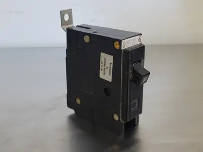 Used CUTLER-HAMMER BA135 Switchgears British Columbia CA | Lenmark #241974