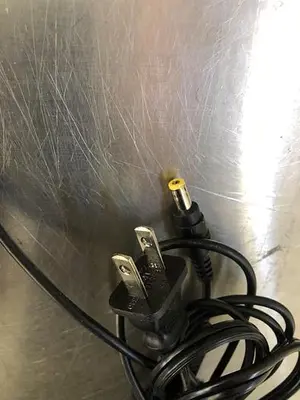 AC ADAPTER IBM 08K8212
