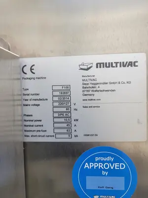 USED M U L T I V A C   PACKAGING MACHINE MODEL F 100 M U L T I V A C   PACKAGING MACHINE MODEL F 100