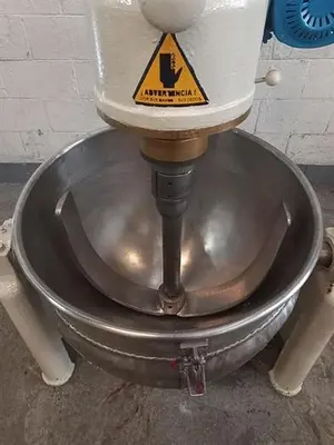 Stainless steel jacketed  26 gallon cooking and mixing kettle