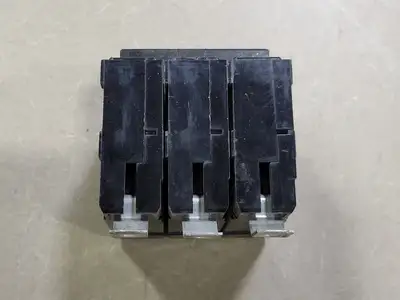 Used WESTINGHOUSE BAB3015H Switchgears British Columbia CA | Lenmark #242196