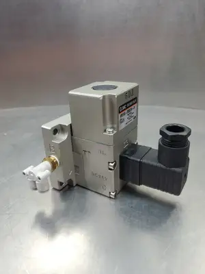 SMC VP3185-205DZB1-N 0.2-0.8MPa SOLENOID VALVE W/SMC Cable Unit. 6D-10