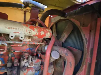 USED 1990 NEW HOLLAND 1118