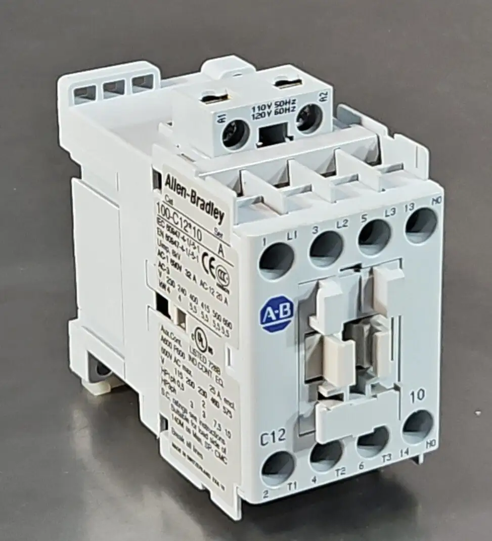 Allen-Bradley 100-C12*10 Ser A. Contactor. 4D-24