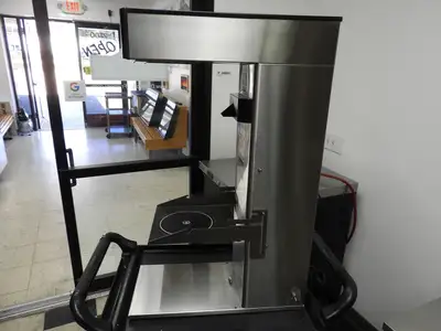 Used Bunn Used Bunn 35700.0034 Digital Tea Brewer 29 With Tray Brewing Equipment Illinois US | Falcon Restaurant Supply #1376539