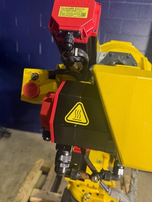 Used 2018 FANUC M20iA/35M Robots Michigan US | K.B. Industries LLC #1407997