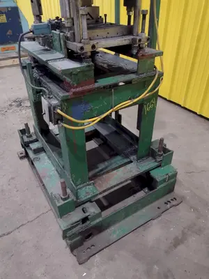 7 TON PNEUPOWER AIRAM PNEUMATIC CUTOFF PRESS: STOCK #19532