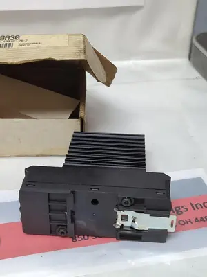New | in-Stock CARLO GAVAZZI RN2A48A30 Miscellaneous Equipment (Electrical & Power) Ohio US | Surplus Asset Holdings #1209647