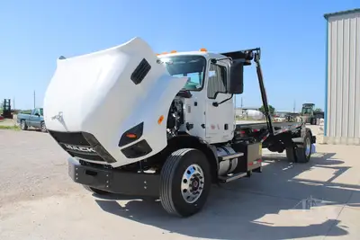 Used 2025 MACK MD7 Rolloff Trucks Texas US | Roll Off Truck World #1491915