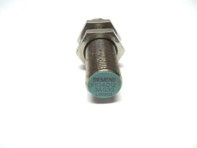 USED SIEMENS 3RG4012-3AG33