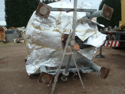 18500L M/S Gls Vertical Enclosed Tank