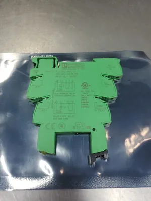 Phoenix Contact PLC-BSC- 24DC/21 (2966016) Relay Base. 4E-35