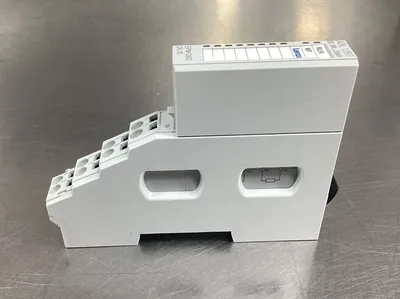 Lenze EPM-S503.2A.10 Input Output Module 3E-32