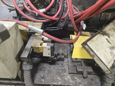K-600 Upper Spindle Self Grinding Machine