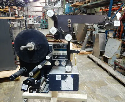 USED LABEL AIRE 2111