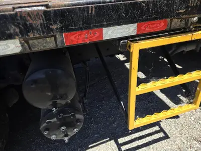USED 2020 FREIGHTLINER M2 106