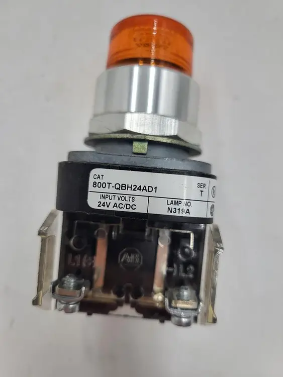 Used ALLEN-BRADLEY ALLEN BRADLEY 800T-QBH24AD1 PUSH BUTTON SWITCH ORANGE Switch Parts | ND Industrial Surplus #1217087