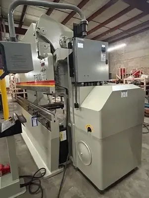 Used 1996 ACCURPRESS 713010 Press Brakes Oregon US | Aucto #1333526