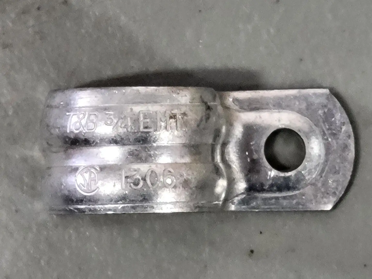 USED THOMAS & BETTS 1306