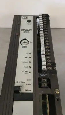 SQUARE D SY/MAX 8020 SCP-121R Model 100 Controller Module 3F