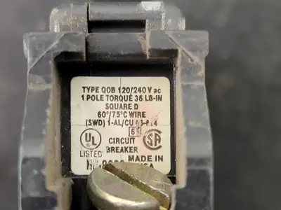 USED SQUARE D QOB115
