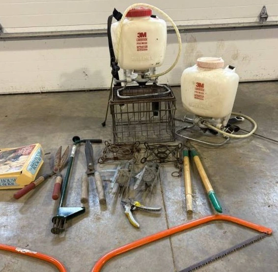 Used _UNKNOWN_ _UNKNOWN_ Landscaping Equipment (Miscellaneous) Wisconsin US | K-BID 4 #194295
