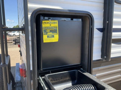 Used 2020 FOREST RIVER 25RKQB Campers, Caravans, Motorhomes Michigan US | Miedema Asset Management Group #1384795