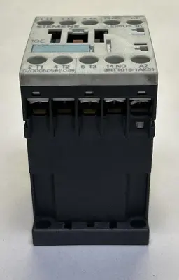 USED SIEMENS 3RT1015-1AK61