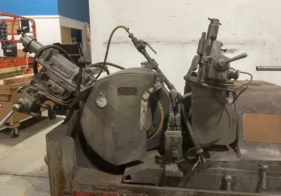 USED Cincinnati 2 0M, S/N: 2M2H5A-119, HYD. DRESSERS