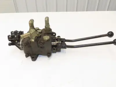 Clark PowrWorker Forklift Walkie Stacker Hydraulic Control Valve Assembly